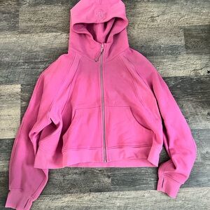 Lululemon Bubblegum Pink Scuba Cropped Zip-Up Hoodie.